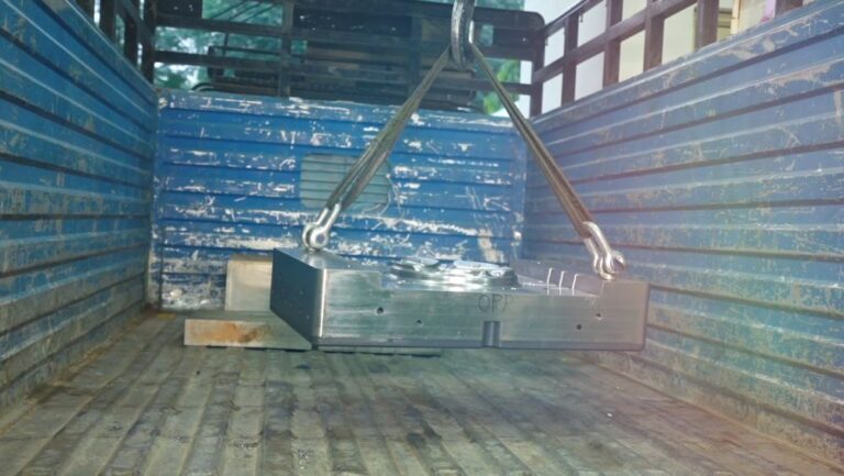 Manufacturing, toolroom work, inserts, VMC, delivery